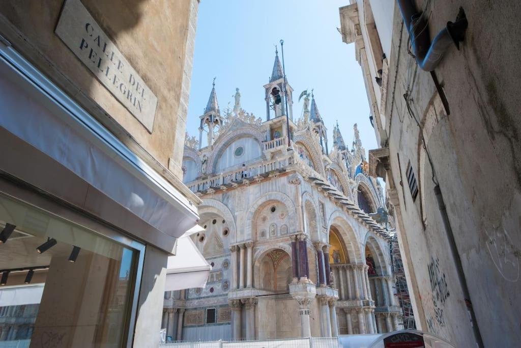 Ca' San Marco, Literally 20 Meters From San Marco Square! Венеція Екстер'єр фото